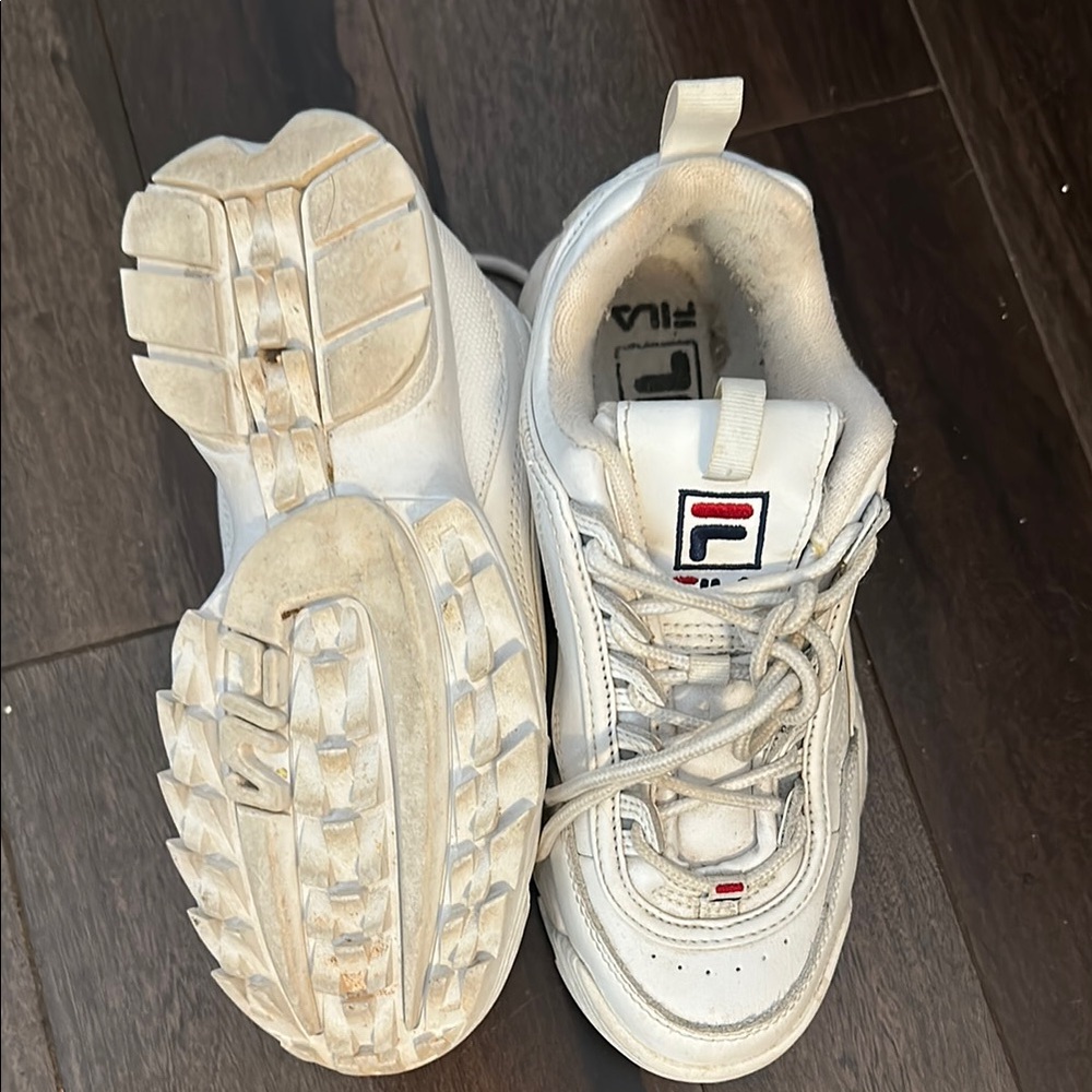 Fila Disruptor ll Premium Sneakers 6.5 EUC